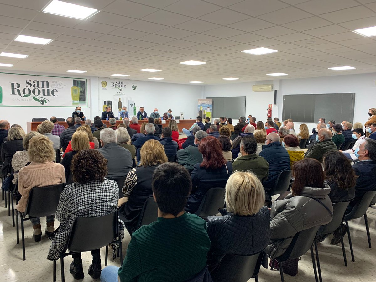 Aceite, cultura, música y hermanamiento, son algunas de las palabras que pueden definir lo que que dio de sí la 4a Feria de nuestros #AOVEs #Picual y #Manzanillo de #Carchelejo.

Gracias a todos, vecinos, socios y socias de la <a href="/SCASanRoque/">SCASanRoque</a>