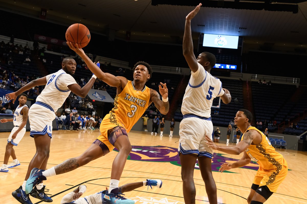 xulagold's tweet photo. Mart, Richard lead the way in 68-64 overtime victory against Dillard
story: https://t.co/c3Y8xT1x0I
#TeamGold #HailAllHailXU #NAIATogether #NAIAMBB #HBCU https://t.co/dAWLyIMqEv
