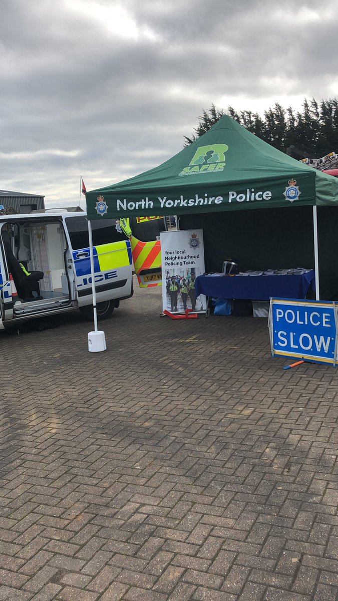 NYP_Rchmndshire's tweet photo. Happy to be supporting 32 Engineers at their family’s day #CommunityEngagement #commuintypolicing https://t.co/6GBAJtgCmZ