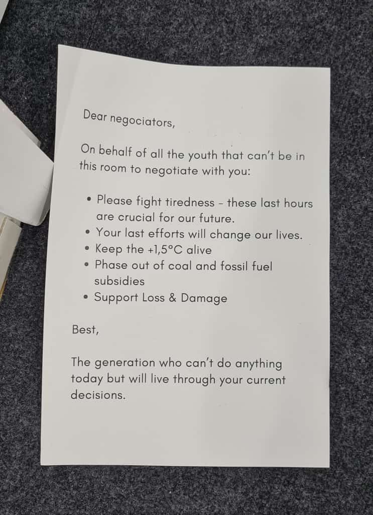 lenga2020's tweet photo. Dear negociators
#keepOnePointFiveAlive
#SupportLossandDamage
#BanFossilFuel https://t.co/GjQiAKXJav