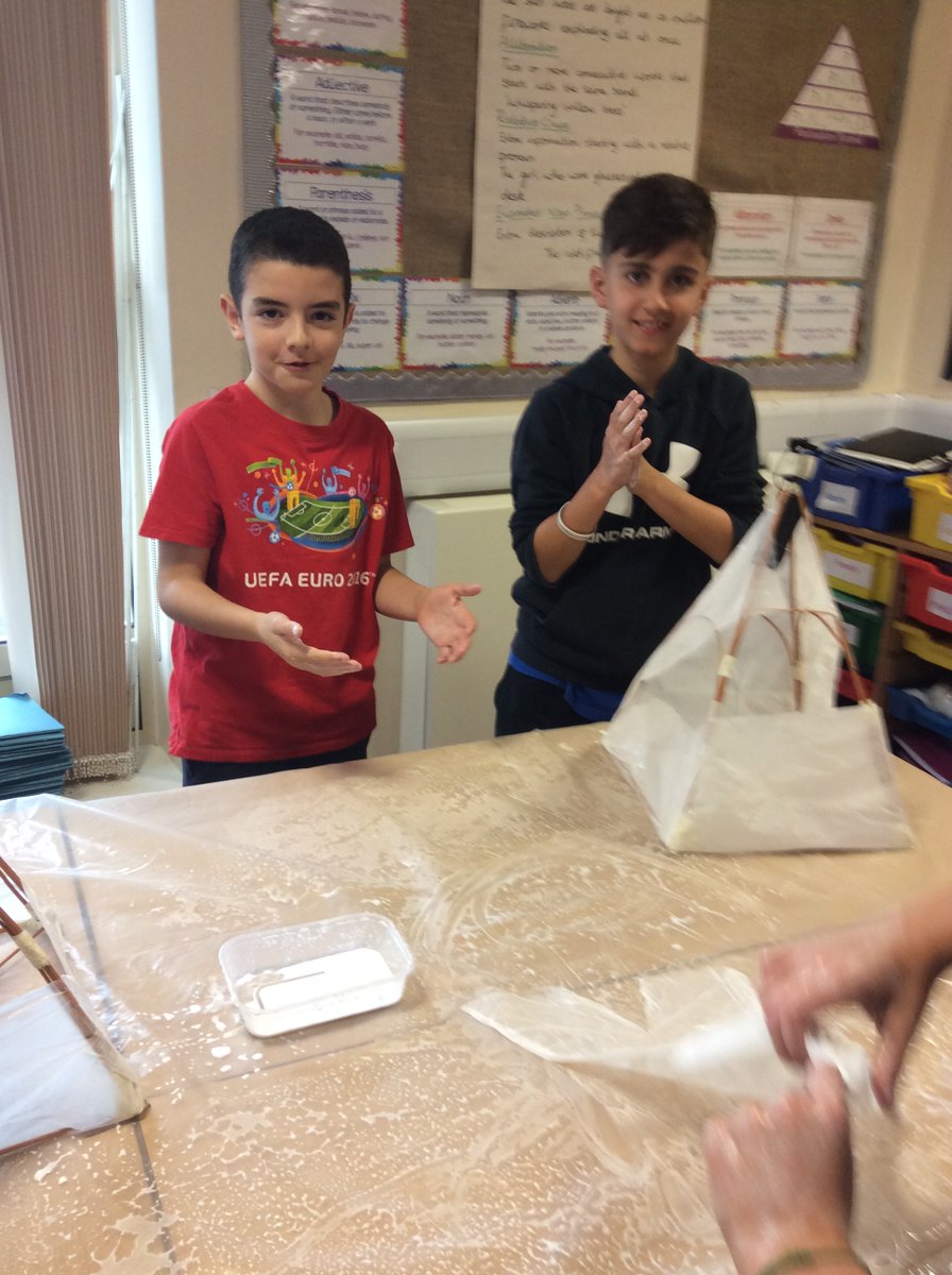 Year6Hanwell's tweet photo. https://t.co/fW9rnkaAbG