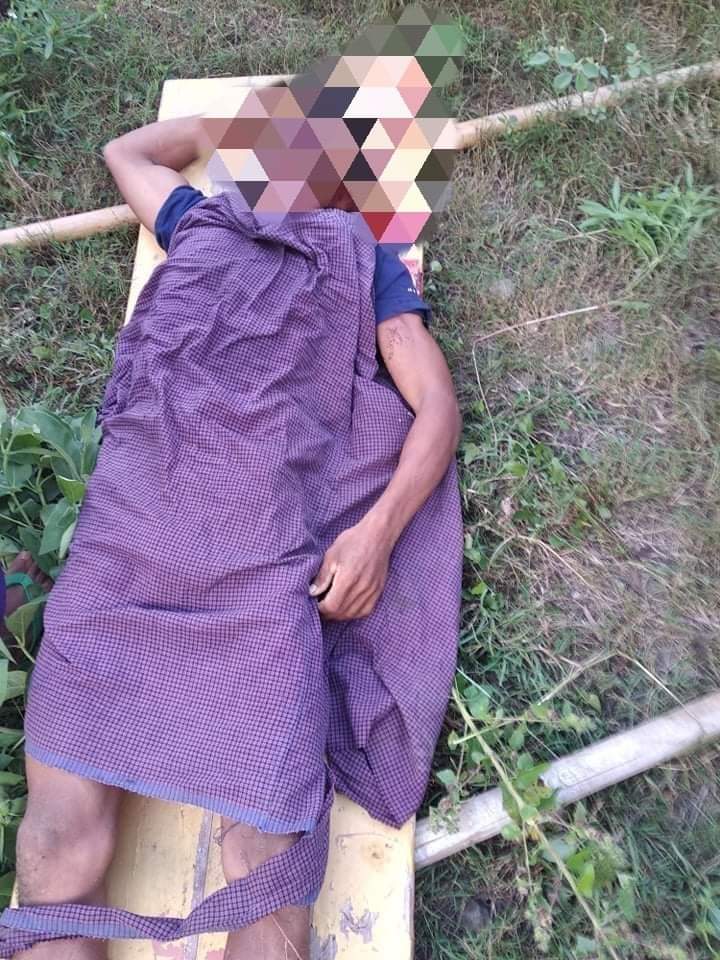 SaveMM99's tweet photo. "Massacring Innocent civilians, Looting &amp; Torching belongings of villagers at Sagaing division"
Tw//death
📌Military Terrorists forcefully raided into 2 villages at Wetlet tsp,Sagaing region,conducted searches into houses,demolished houses,killed&amp;cooked livestocks(1/3)
#Nov13Coup https://t.co/ESNrTzm9sd