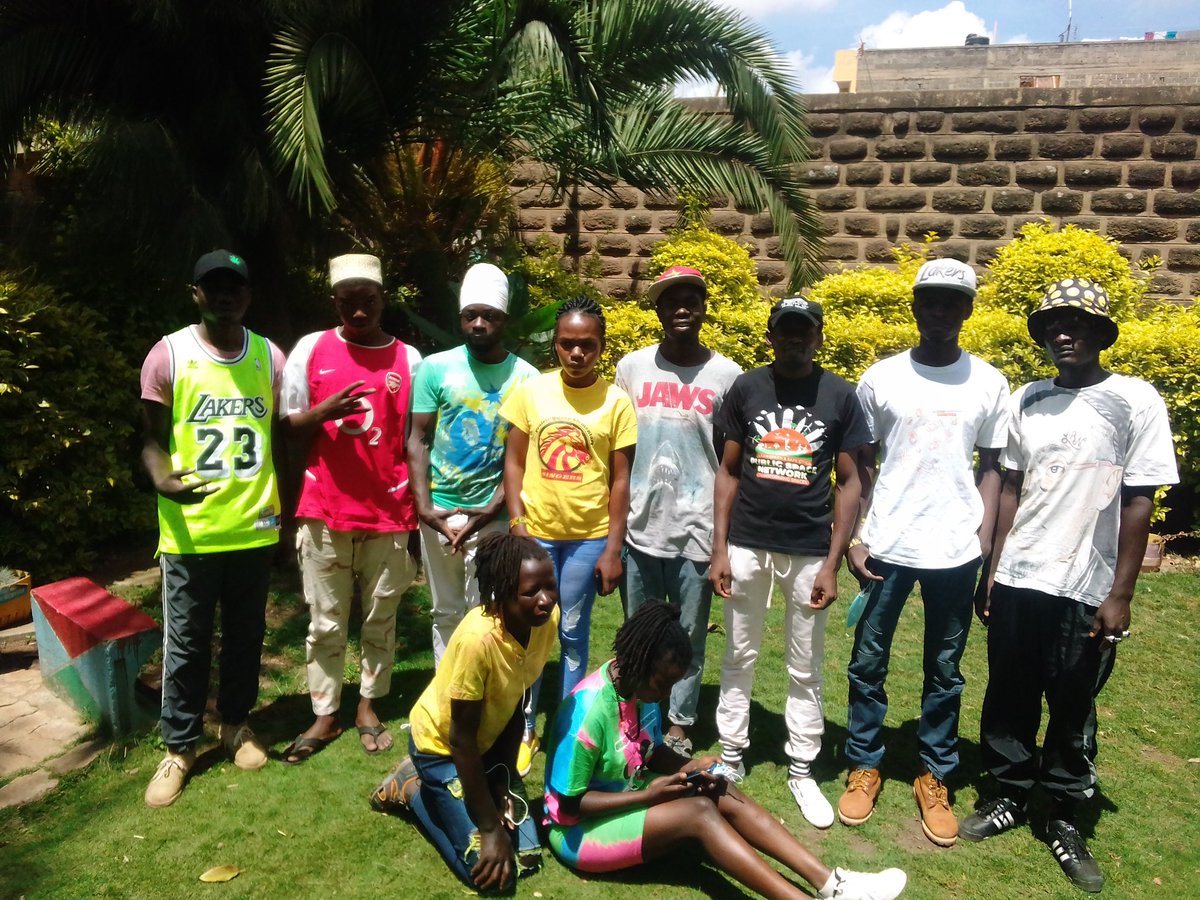 88youthRefomgrp's tweet photo. This The team behind Nairobi Dam transformation @dreamtownngo
@PSN_Nairobi @UNHABITAT @NMS_Kenya @Environment_Ke @StateHouseKenya
#ChangingFacesCompetition5 https://t.co/JPzS7wqCJR