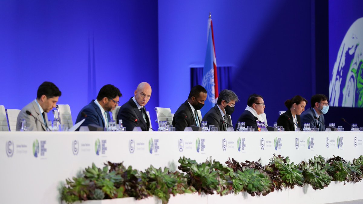 GCAdaptation's tweet photo. RECAP: @GCAdaptation at @COP26, Week 2️⃣

1⃣ @PVV_GCA and @annietrev co-hosted the @COP26 Ministerial Dialogue on #AdaptationAction, convening more than 3⃣0⃣ ministers 

🔗Read the press release and watch the statements: https://t.co/cJuuWhGacj https://t.co/JOFG1GNcmp