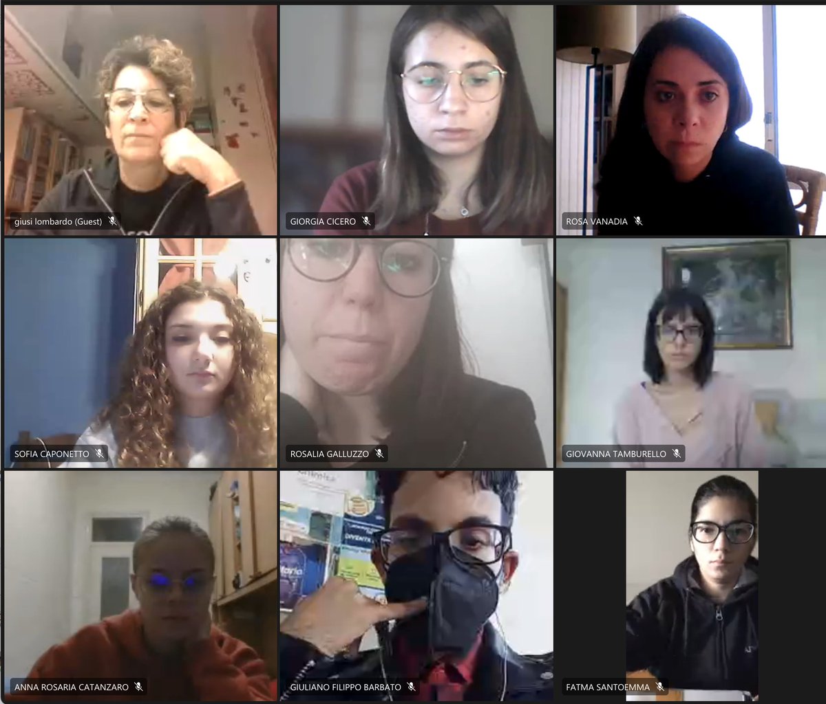 RinaldiCirus's tweet photo. Appena conclusi i due incontri in modalità a distanza per presentare il Corso  Hei4Diversity - Grazie ragazz*! https://t.co/mUYzferlsO