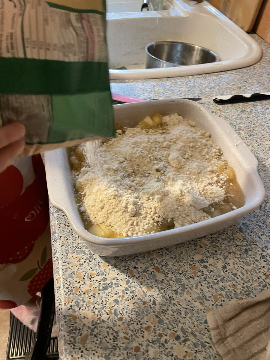 Cinda M Shearsby (@cindamonteiro) on Twitter photo Junior dukes challenge done, made apple crumble with apples from granny’s garden <a href="/HolyCrossRC/">🧡Holy Cross Catholic Primary🧡</a> Junior dukes challenge done, made apple crumble with apples from granny’s garden <a href="/HolyCrossRC/">🧡Holy Cross Catholic Primary🧡</a>
