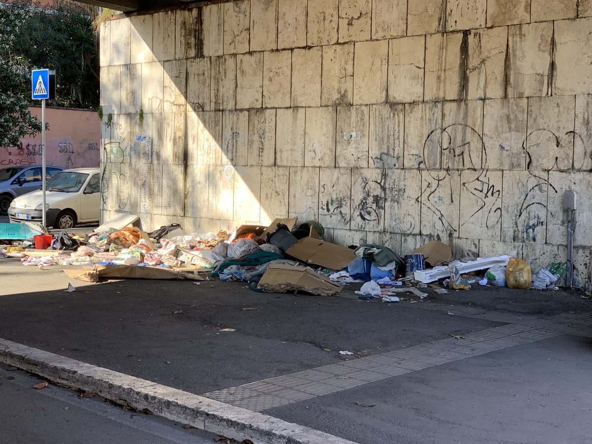 sedazzari's tweet photo. Daje eh, diamoci una mossa che mo non può più essere colpa della Raggi…#ILoveRoma #13novembre https://t.co/5n81swAw6P