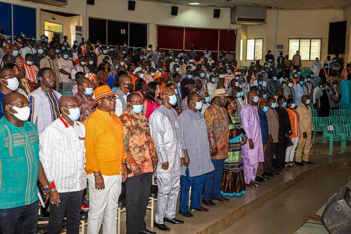 FiertNationale2's tweet photo. Deuxième session ce jour du Bureau Politique Nationale du MPP sous la présidence du Chef du parti, le camarade Alassane Bala SAKANDE. https://t.co/5janJ7oNT7