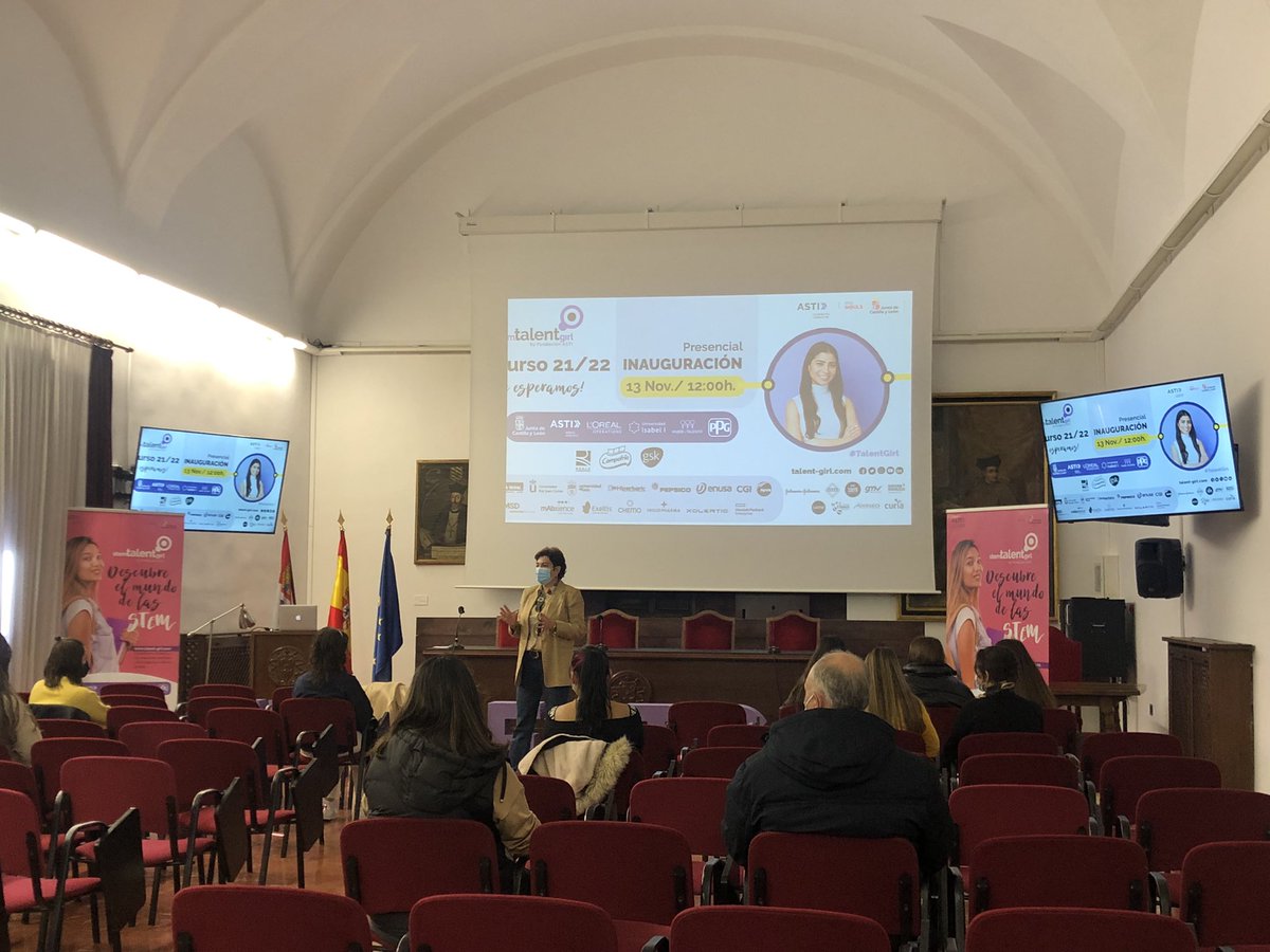 Fomentando el talento #bienvenida #STGSalamanca @StemTalentGirl #TalentGirl #Salamanca