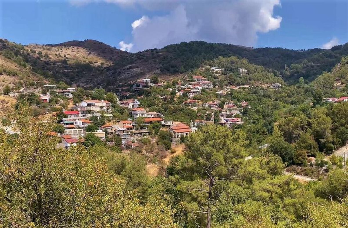 eevriviades's tweet photo. #Lemithou Λεμύθου village. Named from lemithi plant or its 1st inhabitant Lemithis. Home of philanthropist A. #Leventis. Mitsis Commercial School est 1912. Alt 1200m.
🎥 https://t.co/Jay8EhESik
https://t.co/QzrDslg0MC via @About_Limassol
#Cyprus #villages #CyprusVillages https://t.co/bgE23oeq1D