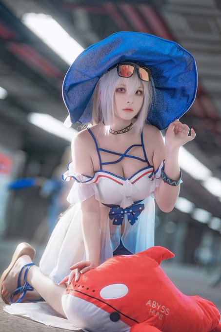 Twitterのコスプレ画像16