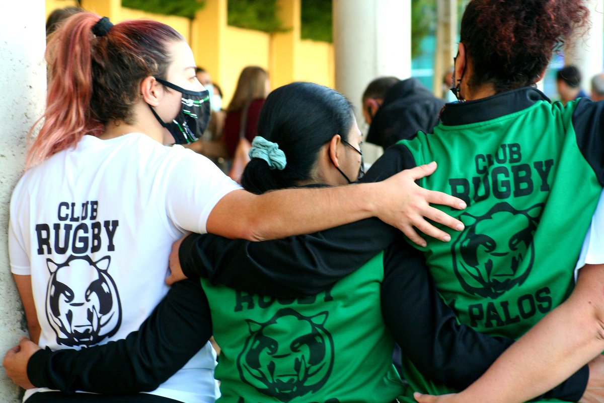 CsCuencaCiudad's tweet photo. Ayer vivimos momentos muy intensos en recuerdo de una de nuestras jabatas. 

Cristina Martinez siempre estará en nuestros corazones y en el de todos los aficionados al #rugby 

#jabatas #rugbyfemenino #campeonas #Cuenca https://t.co/EIXEM3dHy6