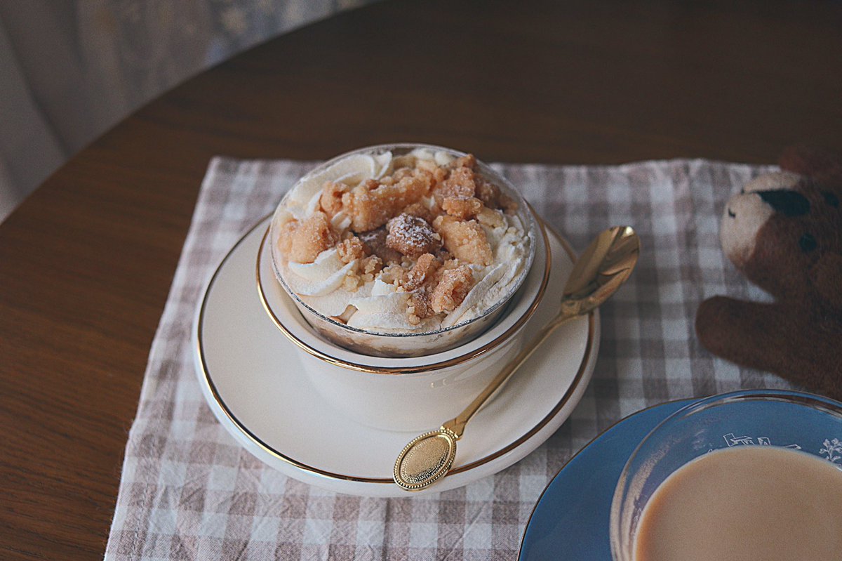 따뜻한 밀크티 마시기 좋은 계절 🥰