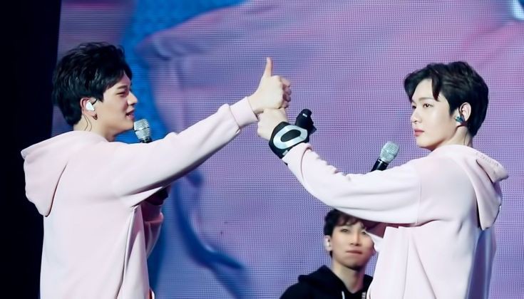 Purpleblossom07's tweet photo. อีกอึดใจเดียวแล้ว ตื่นเต้นมาก💙
D-1 #WaitingForYook
#성재 #육성재 #비투비 #BTOB https://t.co/UPlch8sPRF