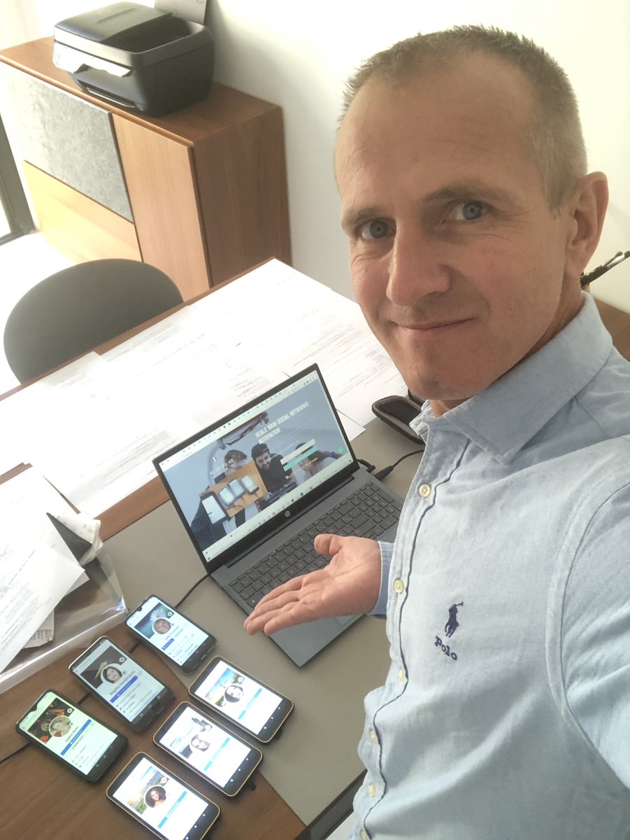 GauthierBUTTEZ's tweet photo. Dans la vie, il y a ceux qui automatisent, et ceux qui n’automatisent pas!
Et toi? Tu fais partie de quel clan?#
🚀🧨💥🌋 => https://t.co/I5hdxLIH7y
#Startups #hightech #growthmarketing #phonebot https://t.co/qrKFKxVbwa