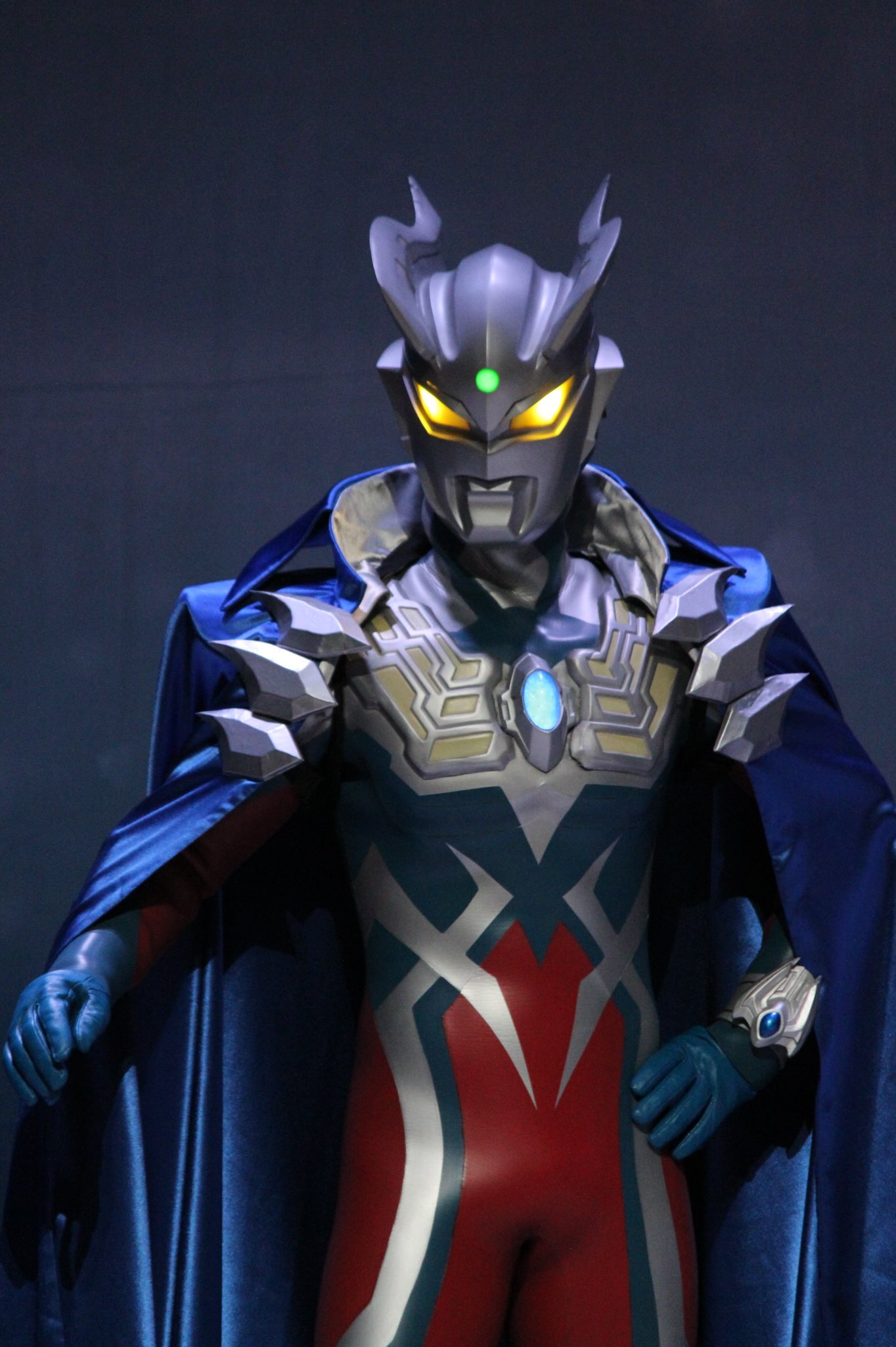 ウルトラマンゼロ(ウルトラマンゼロマント) MASTERLISE ウルトラマンゼロの「ウルトラゼロマント」をモチーフにした
