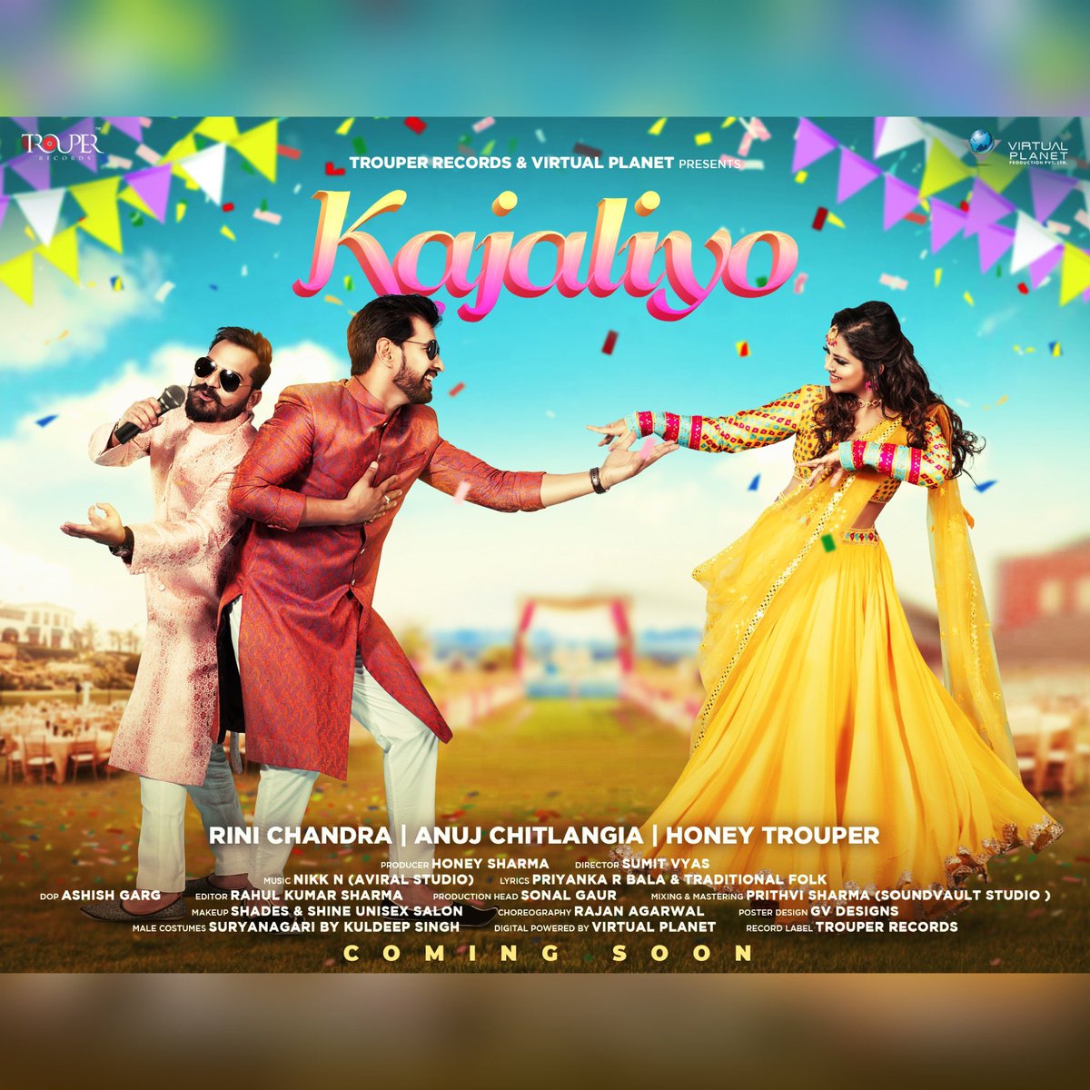 honeytrouper's tweet photo. Unveiling the First Look Poster of #Kajaliyo from #TrouperMix100 by @trouper_records and @VirtualPlanetMusic The Teaser will be Out Soon | Stay Tuned and Subscribe Now❤️❤️
@honey_trouper @nikk_n_88
@rini_c @voiceofanuj @sumitgvyas @sonalgaur21 @_camerawala https://t.co/zgAnT78lSH