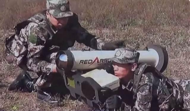 kmldial70's tweet photo. According to the source ,#Algeria received the 2nd batch of #RedArrow12 #topattack #ATGM(similar to the US #javelinmissile ) in july ,2020 while the 1st batch was received in february 2020.
https://t.co/0w51Z8NYS5 https://t.co/C42KKSuXwL