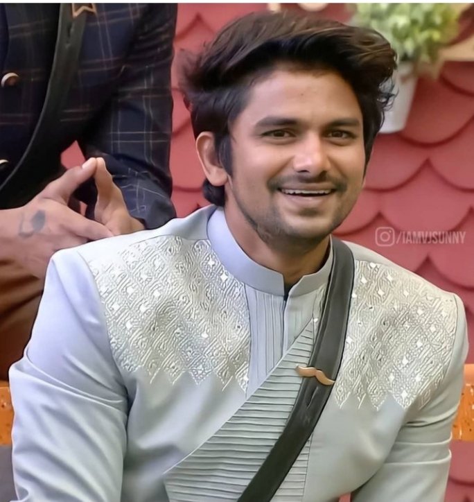 attracttosunny's tweet photo. The wait is over..!!
Here the trend starts .. Love you @vjsunnyofficial Bangaram ❣️

We all r there for you .. Keep supporting #Sunny

#BB5SensationVJSunny https://t.co/irMzAacDuZ