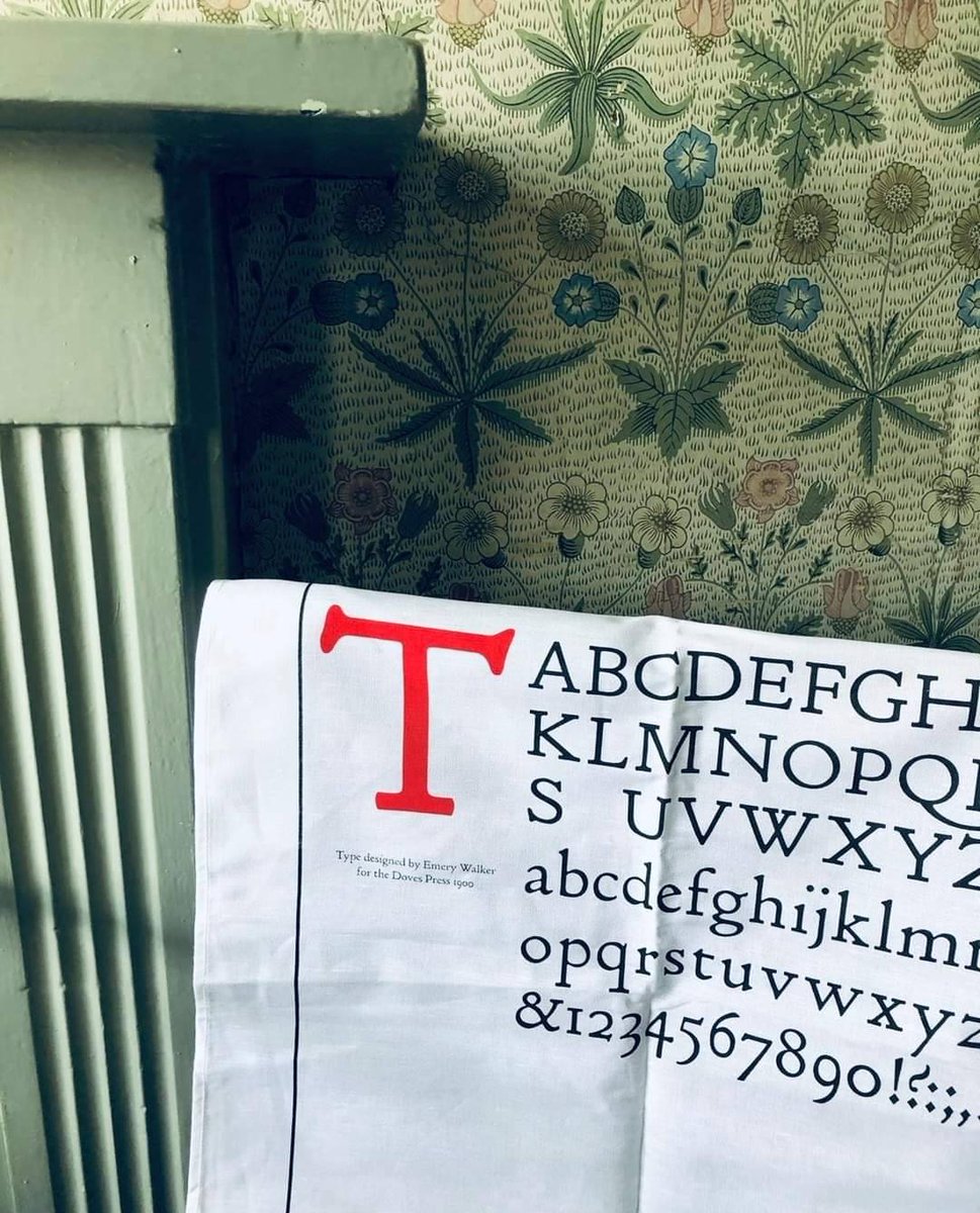 EmeryWalker_org's tweet photo. Our #teatowels are back in stock! They feature #DovesPress type designed by #EmeryWalker. Available in our on-site shop at No. 7 & online: https://t.co/ojAMRRXRVa
#MuseumShop #ShopSmallSaturday #ShopLocal #Hammersmith #TeaTowel #DovesType #Typography #OnlineShop https://t.co/2CejGckDU9