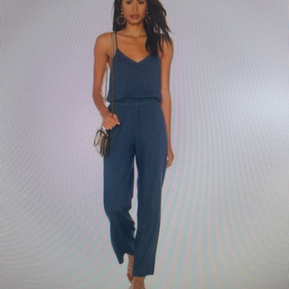 So good I had to share! Check out all the items I'm loving on <a href="/Poshmarkapp/">Poshmark</a> #poshmark #fashion #style #shopmycloset #aloyoga #zara #monrow: posh.mk/IgDTwLQq9kb