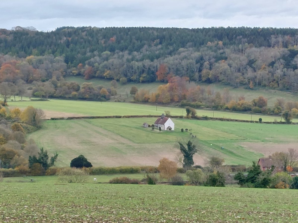 PaulCoxComedy's tweet photo. A lovely walk across Chalton Down with Mrs Cox this morning. Walked from the Red Lion across the down to see St Hubert’s at Idsworth, where the Cox dynasty began.
#chalton #chaltondown #sthuberts #idsworth #walking https://t.co/1m0HeZwBOA