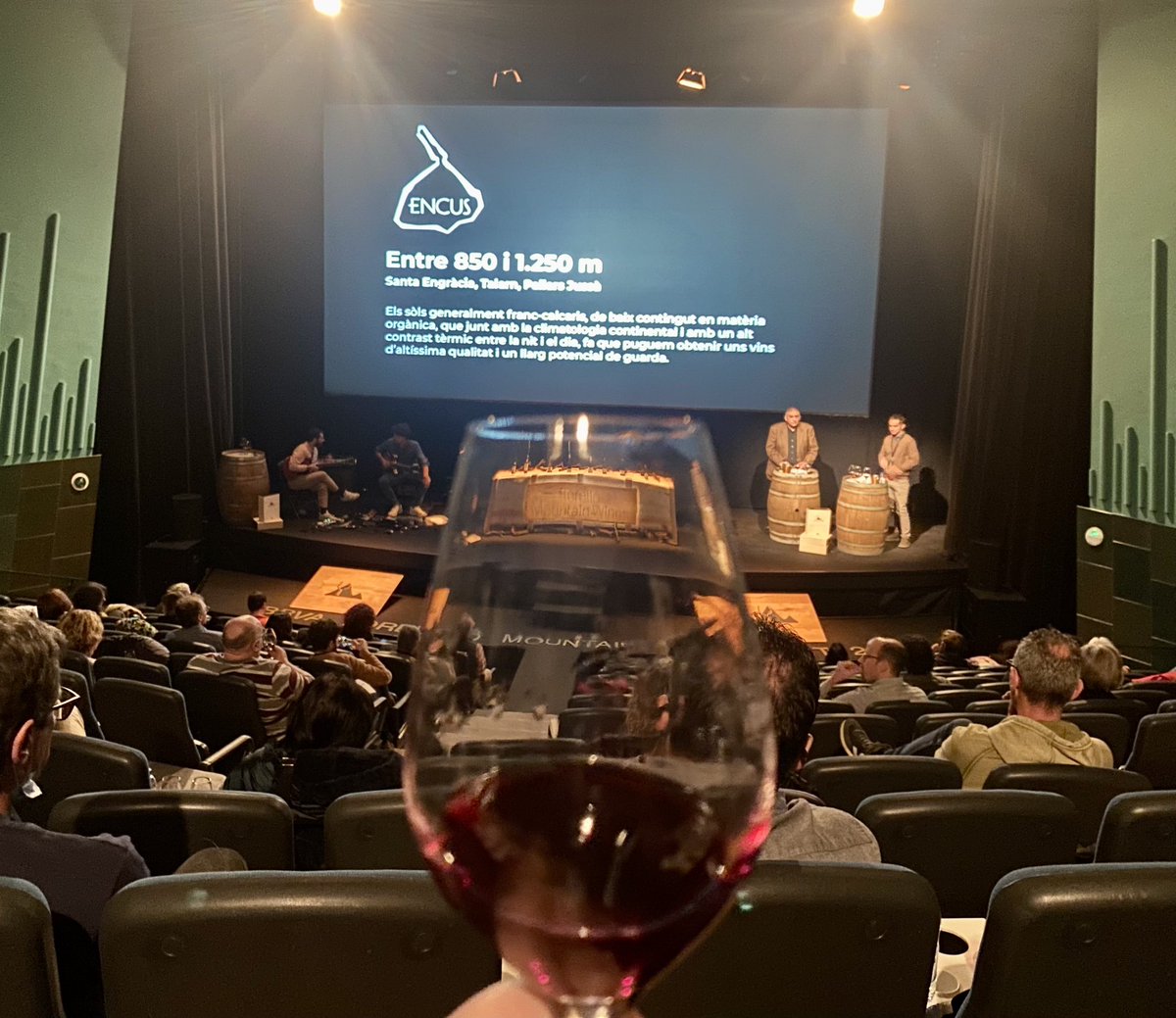 Torelló Mountain Wines 🔝 #torello <a href="/TorelloWines/">Torelló Mountain Wines</a> <a href="/torellomountain/">TMFF</a>