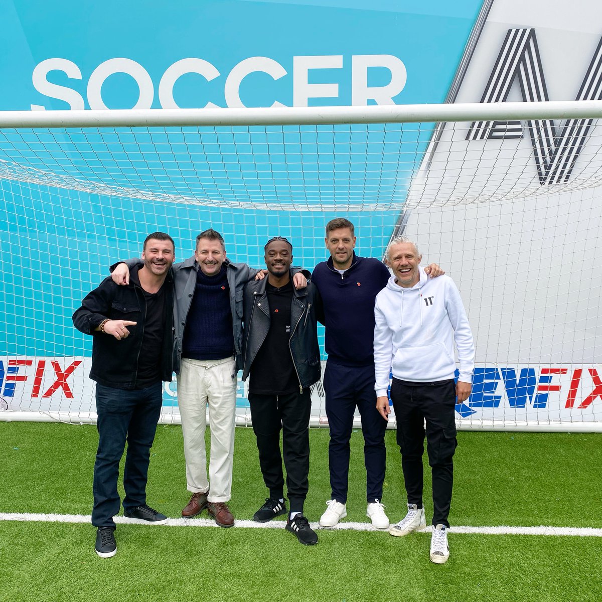 Pleasure being on <a href="/SoccerAM/">Soccer AM</a> with some legends. Boyhood dreams. Talking about #theoutlaws and being the voice of <a href="/SkySportsPL/">Sky Sports Premier League</a>. Big love to #joecalzaghe #jonathanwoodgate <a href="/fennerstweets/">John Fendley</a> <a href="/jimmybullard/">Jimmy Bullard</a> Pleasure was mine ! 
#socceram #theoutlaws #boxing #amazonprime #bbcone #skysports