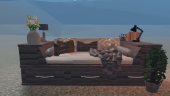 MaxRowland10's tweet photo. Custom bed bloxburg @AshleyTheUni @Look_io_kas @itsFloatie #bloxburg #roblox https://t.co/kK0FQwjzJo
