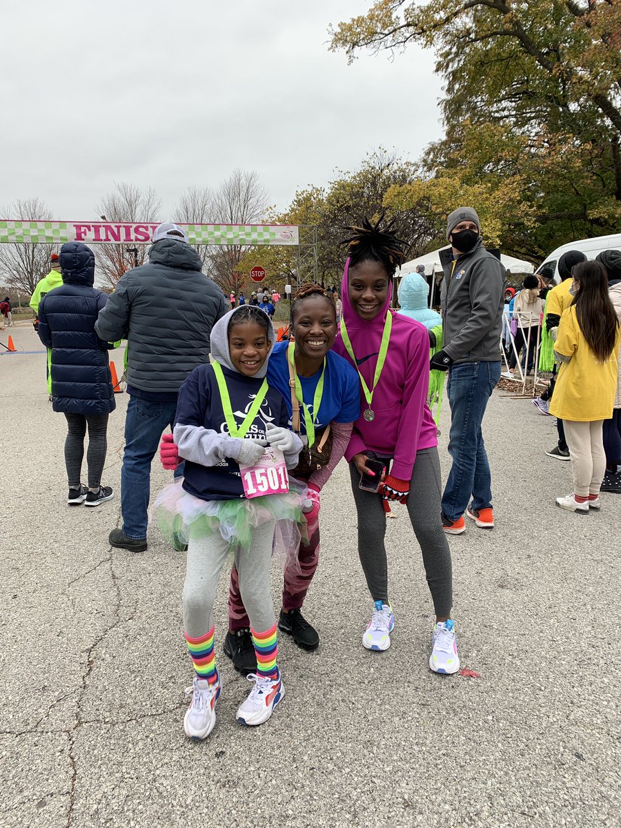 GirlsOnTheRun STL tweet media