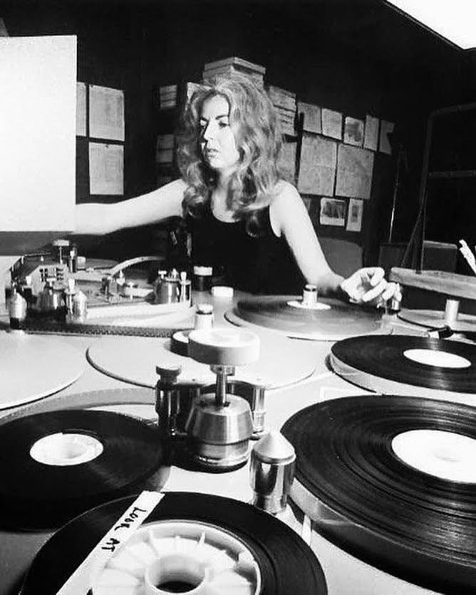 When asked how it was that such a nice lady could edit Scorsese's violent gangster pictures, Thelma Schoonmaker replied with a smile, “Ah, but they aren't violent until I've edited them.”