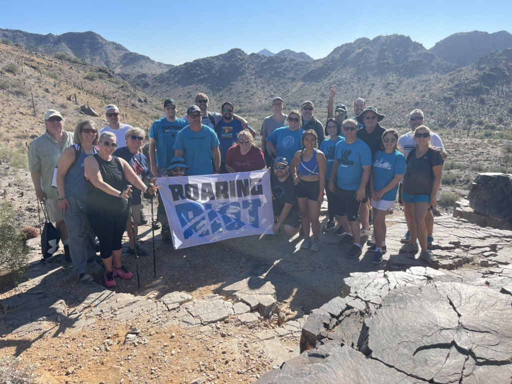 roaringriot's tweet photo. We out here #AZTakeover https://t.co/W7fSWY2Xvq