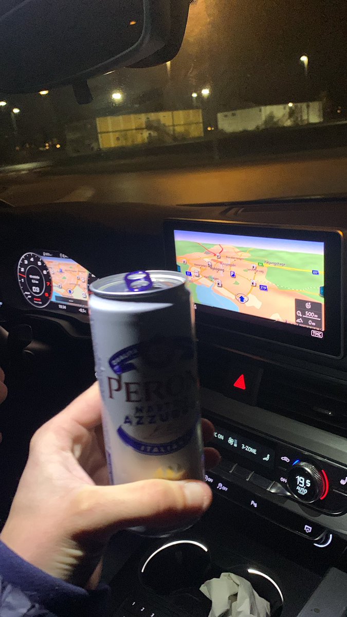 NiklasOhlstrom's tweet photo. Skönt att hämta hem 3 pinnar från Palmernasstad, långt hem så sportchefen @RichardDelsius hade löst en #segerbira i bilen. Fina saaaaaaalem, skål @JGribe #forzalila #segerbira https://t.co/WJvSYGYMzG