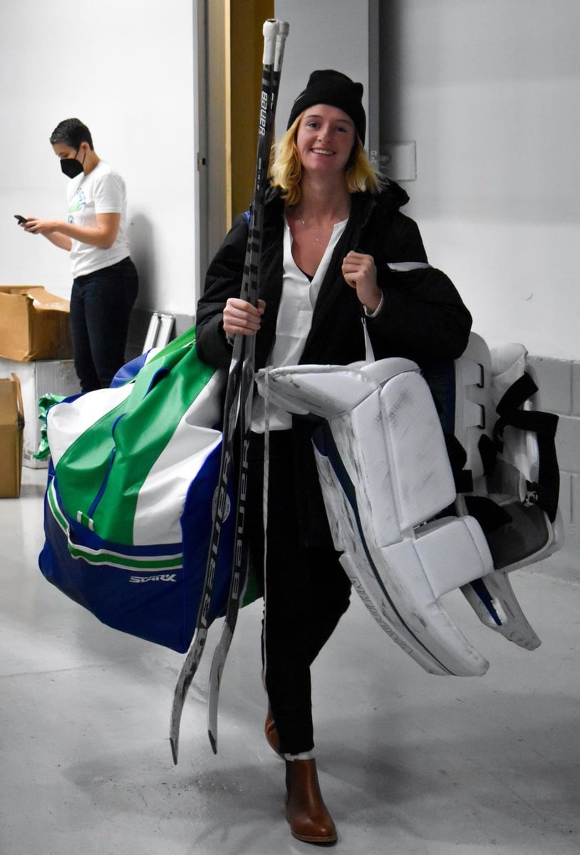 CTWhaleHockey's tweet photo. We have ✨ arrived ✨

(some masks off for photos only) https://t.co/JR9BGf7kAz