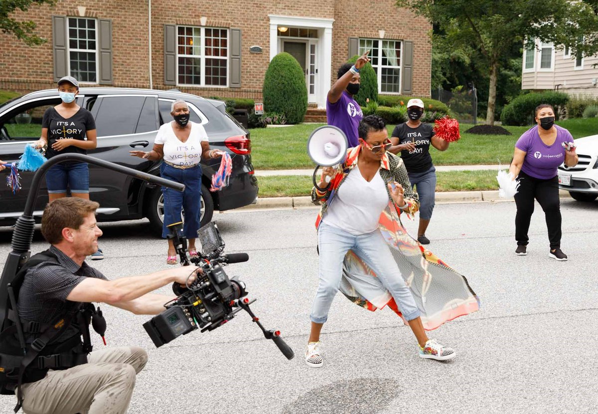 Givelify's tweet photo. Enjoy a few photos from our "Bravo! Stories of Good" video shoot with @VictoryGraceCtr and @iamdrjazz. 📸

Then watch the micro-documentary here: https://t.co/k1eDfDyzSg 🎥

#MoreGoodTogether https://t.co/R89dCSJRd6