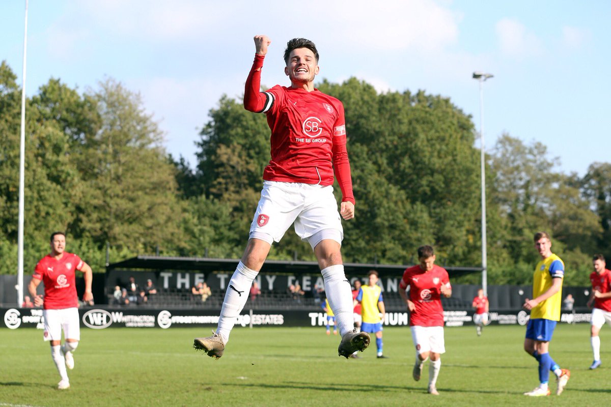 Bracknell Town FC tweet media