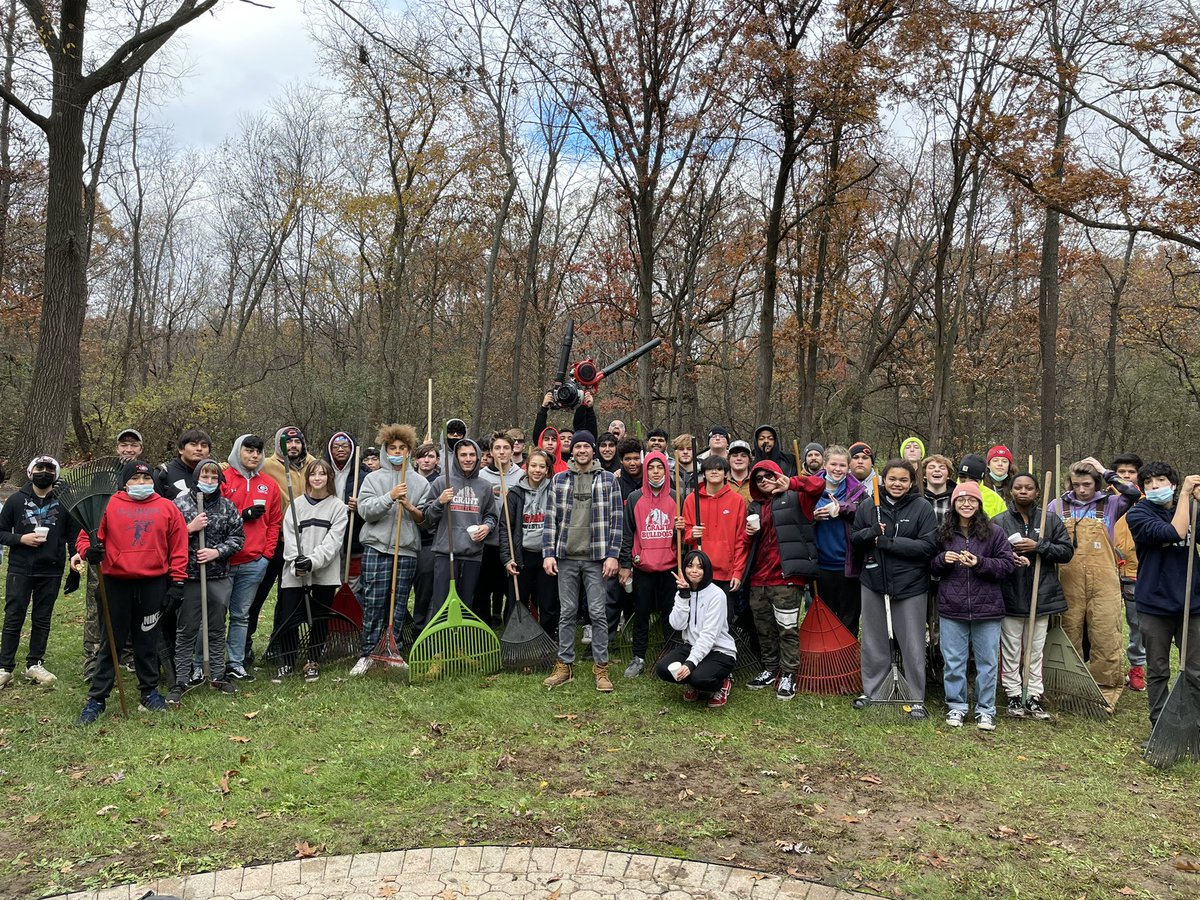 CoachJolcover's tweet photo. Thank you to Coach Ryan Prater for your constant support of @Grantwrestling1. #RedArmy #RakeADifference https://t.co/GmCPUHS5Gx
