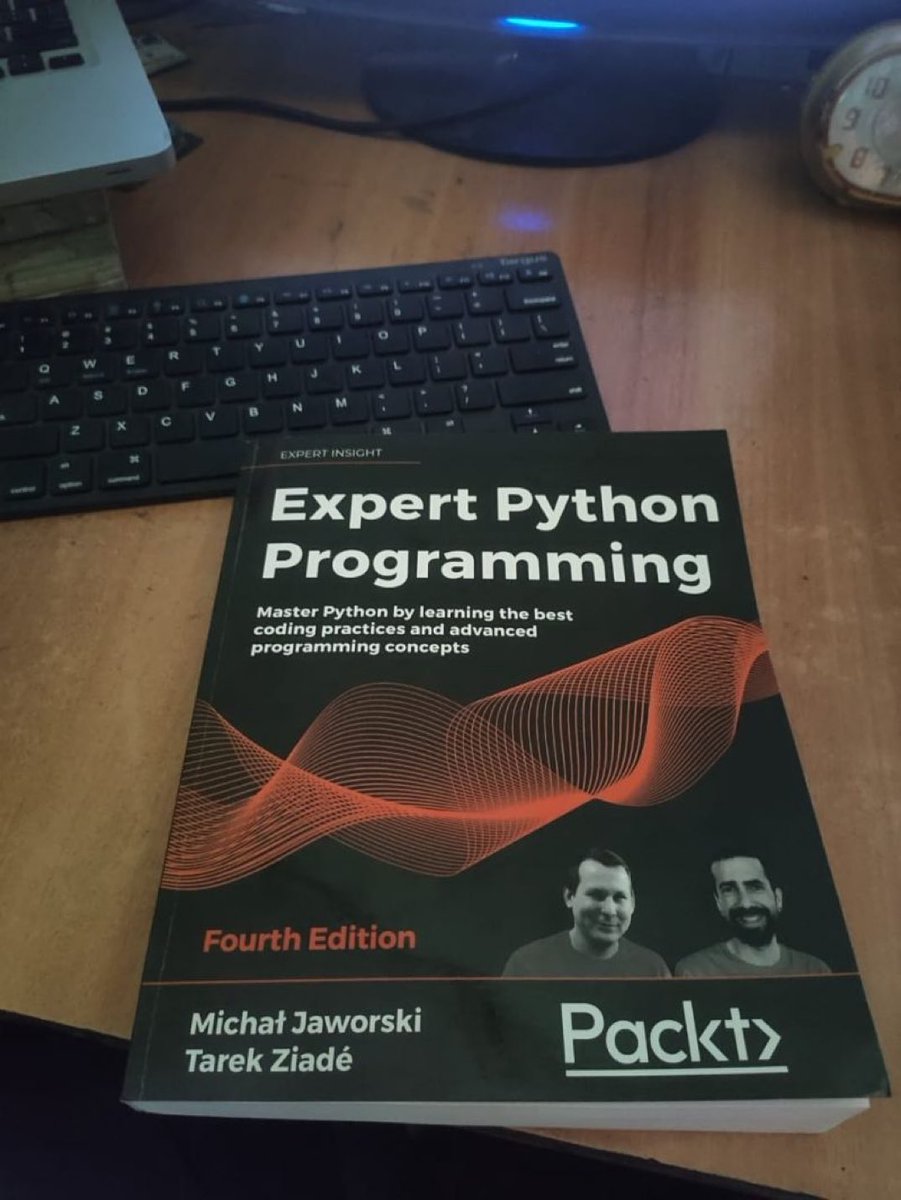 KirkDBorne's tweet photo. Expert #Python Programming: Master Python by learning the best #coding practices and advanced programming concepts (4th Edition)
https://t.co/ff4weTczQN 

#DataScience #DataScientists #MachineLearning https://t.co/FV0abg6GFA