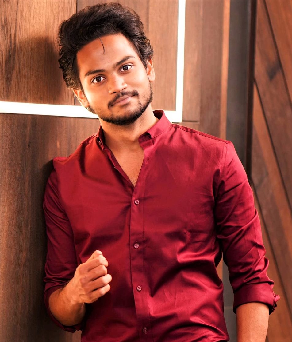 Nandithanandu94's tweet photo. Smile is the best answer of haters..... great shanny😍🥰🥳🤗keep going on..
#MrCoolShannu https://t.co/rH0qXaFbe7