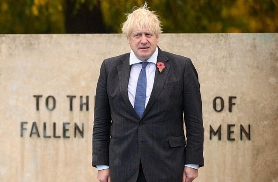 adesdaily's tweet photo. "To the fallen of Men"
This has an air of "I am Bent"
@Aiannucci #thickofit
#murraytime @mrjamesob #TorySleaze https://t.co/G7JDpDpcpW