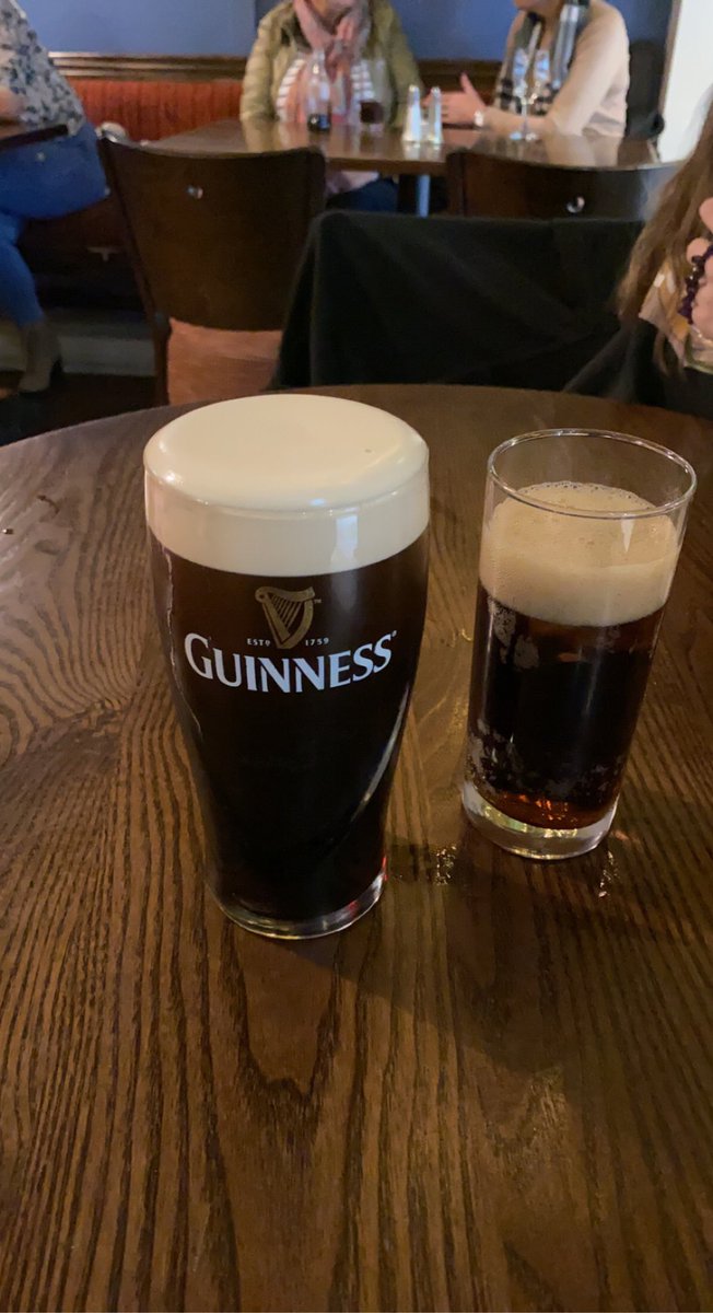 blakey81afc's tweet photo. Happy Saturday folks #GuinessTime https://t.co/x3JvdKPTM8