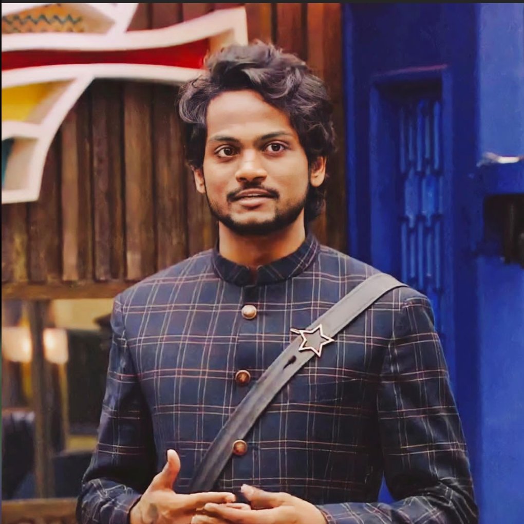 asvr_swag52's tweet photo. #MrCoolShannu #BB5SensationVJSunny 
FOR Sunny Like🧡.. Shannu Retweet  
. 
Show The Power Of YouTube 🌟

@shannu__7
 #Shannu https://t.co/nMcSY3X4Nb