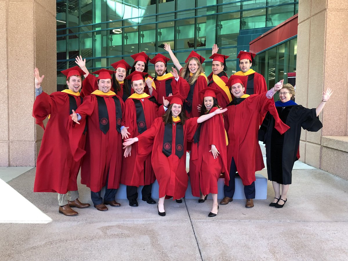 stjudegraduate's tweet photo. Masters degrees received. 👏#stjudegradschool https://t.co/tdY0jMWAfY