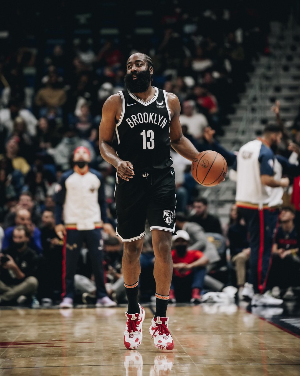 JHarden13's tweet photo. https://t.co/6t6GSnrlR5