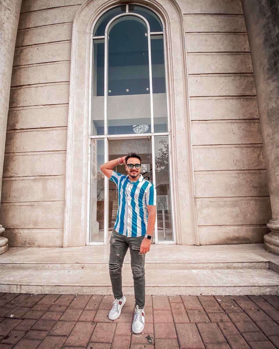 Sagarindrekar's tweet photo. 🧠 Imagination reaches faster than sight
.
.
#Shaggyfam #positivevibes #day2021 #november #mymonth #shotoftheday #casualstyle #streetwear #shoppeday #saturday #weekdayvibes #happyday #streetfashion #dappler #stylewear #mensoutfit #Streetstyle #mood
#throwback #vibes #Rajput https://t.co/ki0DIqKIJF