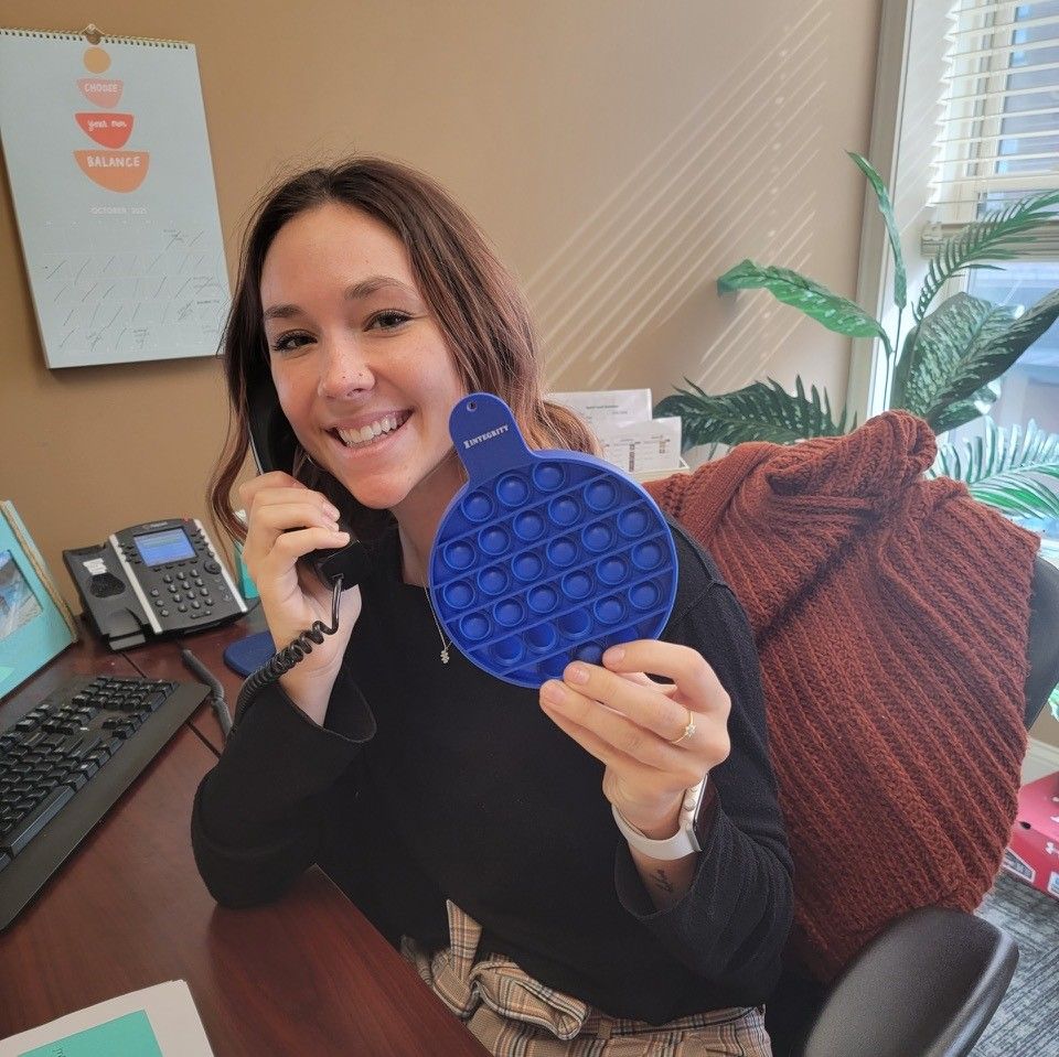 IntegrityMG's tweet image. Sam Hockaday is only one call away this 4th Quarter! Thank you for showing off our new Integrity fidget poppers and working so hard during Game Time 2021. #IntegrityGameTime2021 #IntegrityFamily