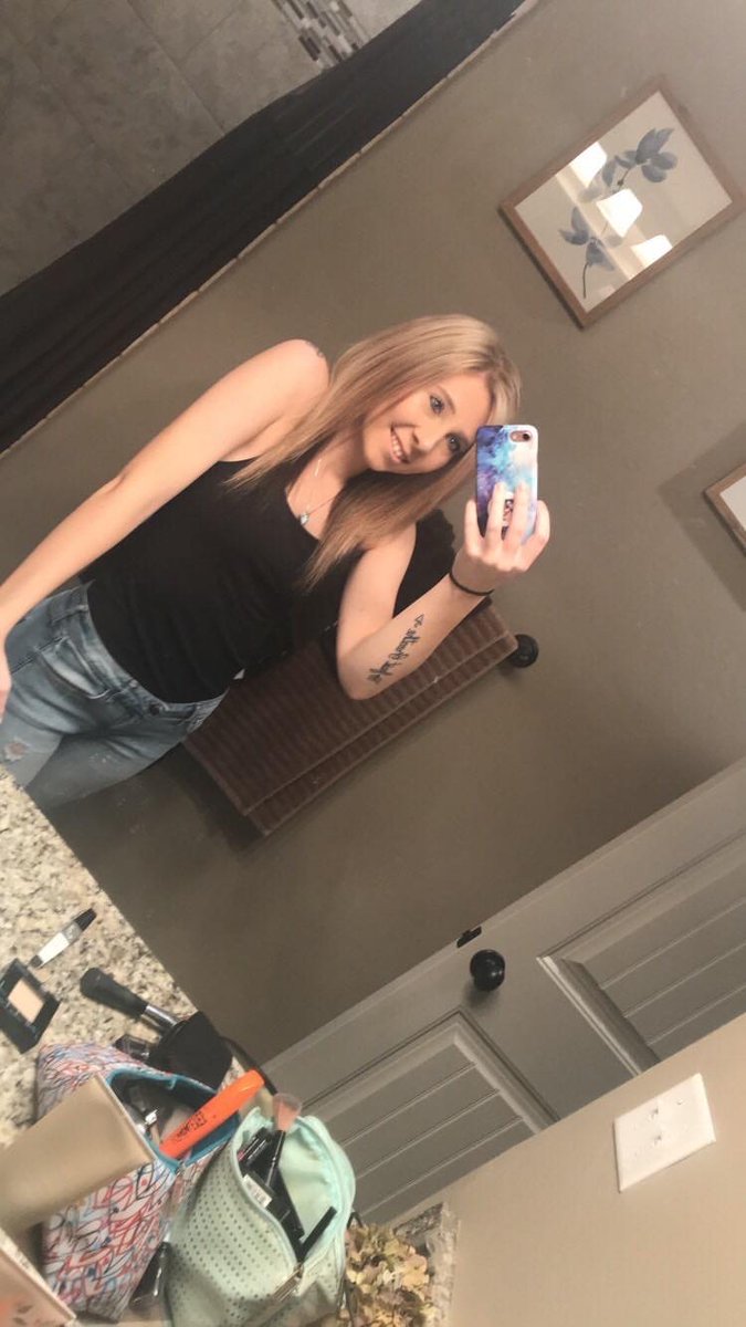 StoCANcer's tweet photo. Have you had a chance to read Ashlyn's story yet? Head to our Facebook page for her full story.
Our thoughts and prayers are with you Ashlyn, and so is the rest of our community!
#cancertreatment #stocan #hopeforstomachcancer #hope #gastriccancer #stomachcancer https://t.co/agtSgkex5o