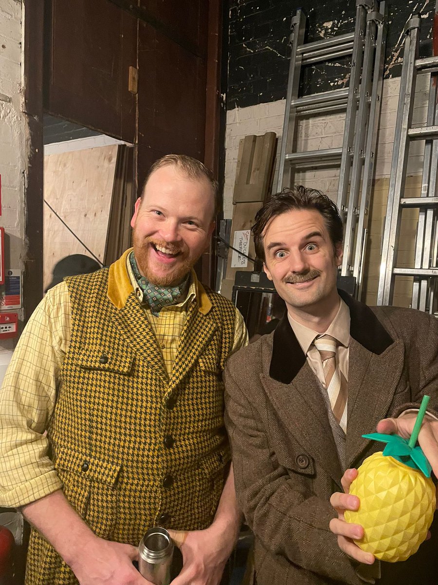 d_kirkbride1's tweet photo. Well
Today is fun!
(Matching my costume with the wonderful @HenryShields water bottle!)
Off to the second show!
What could possibly go wrong!
๐ค
#thunderstudies https://t.co/pwHHz8GIu1