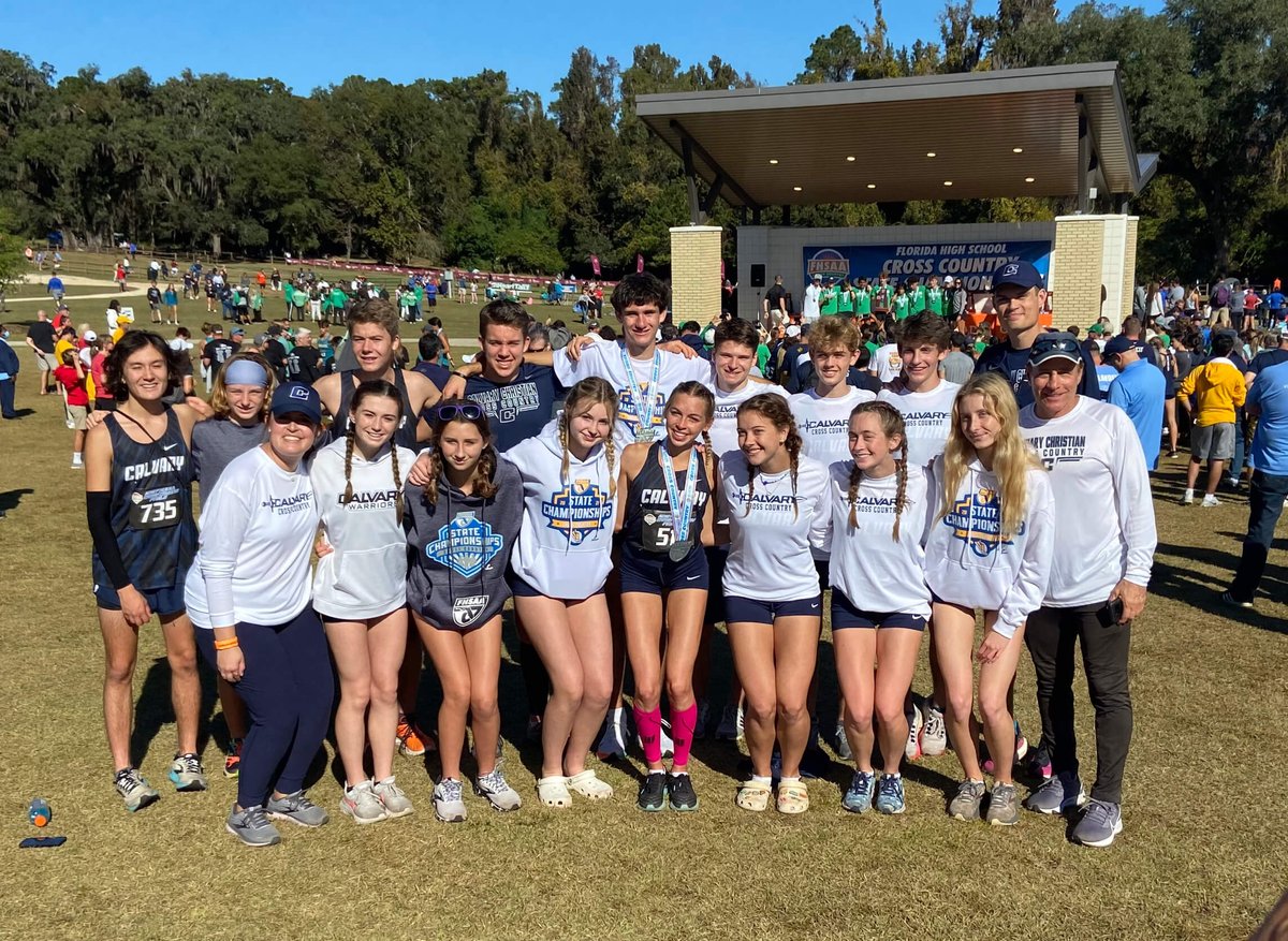 will_brown_xc's tweet photo. Great way to end the season with my favorite people 🔥 💪 https://t.co/N3xKZJ1Bjk