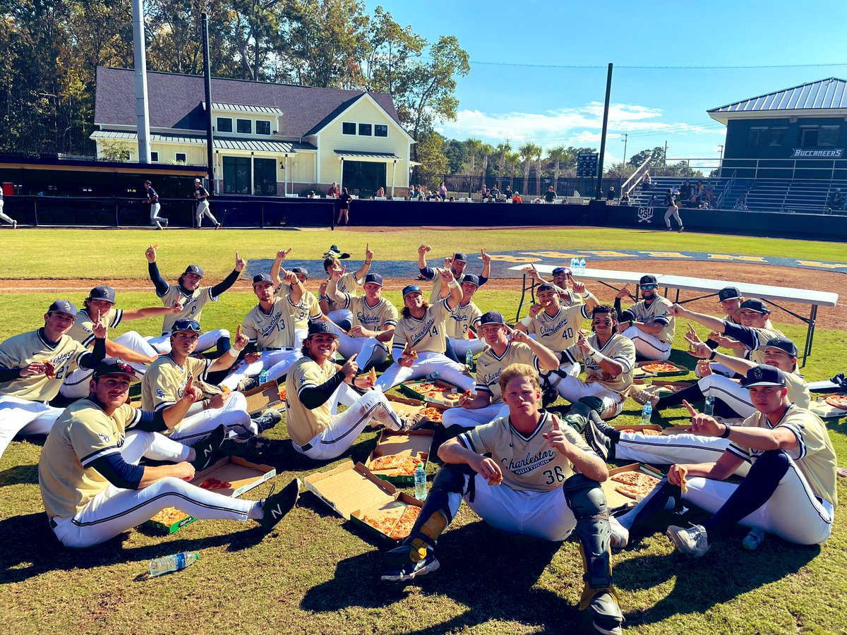 CSU_BucBaseball's tweet photo. #TeamHarris is the 2021 @PapaJohns 𝙁𝘼𝙇𝙇 𝘾𝙇𝘼𝙎𝙎𝙄𝘾 𝘾𝙃𝘼𝙈𝙋𝙄𝙊𝙉‼️

#TeamHarris   2
#TeamAldrich 0

#JoinTheSiege | #BUCSball https://t.co/UQJ5nkzXpz